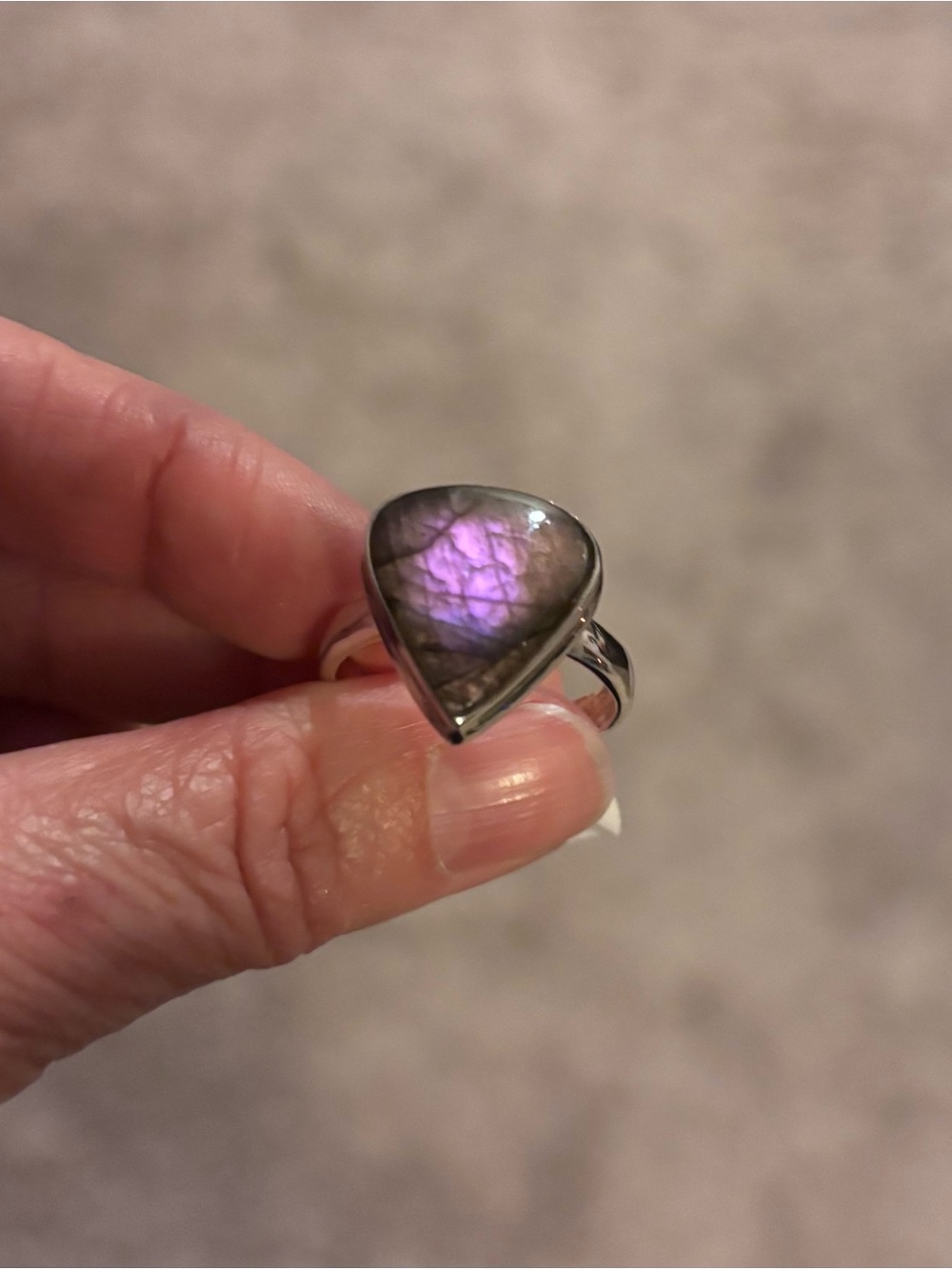 Purple Labradorite Ring - Picture 9 of 10